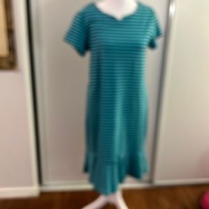 Lands Ends Dress.             #379